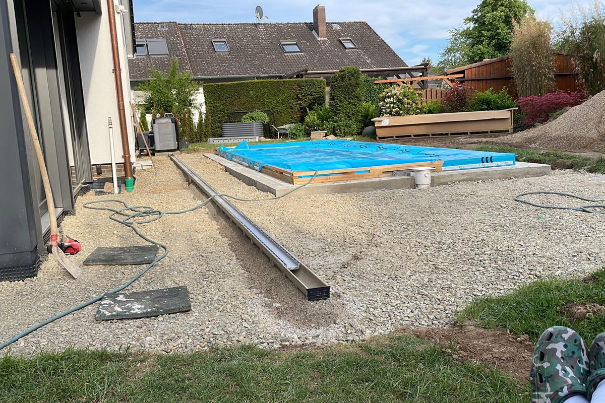 Wie entsteht ein FertigbeckenPool?