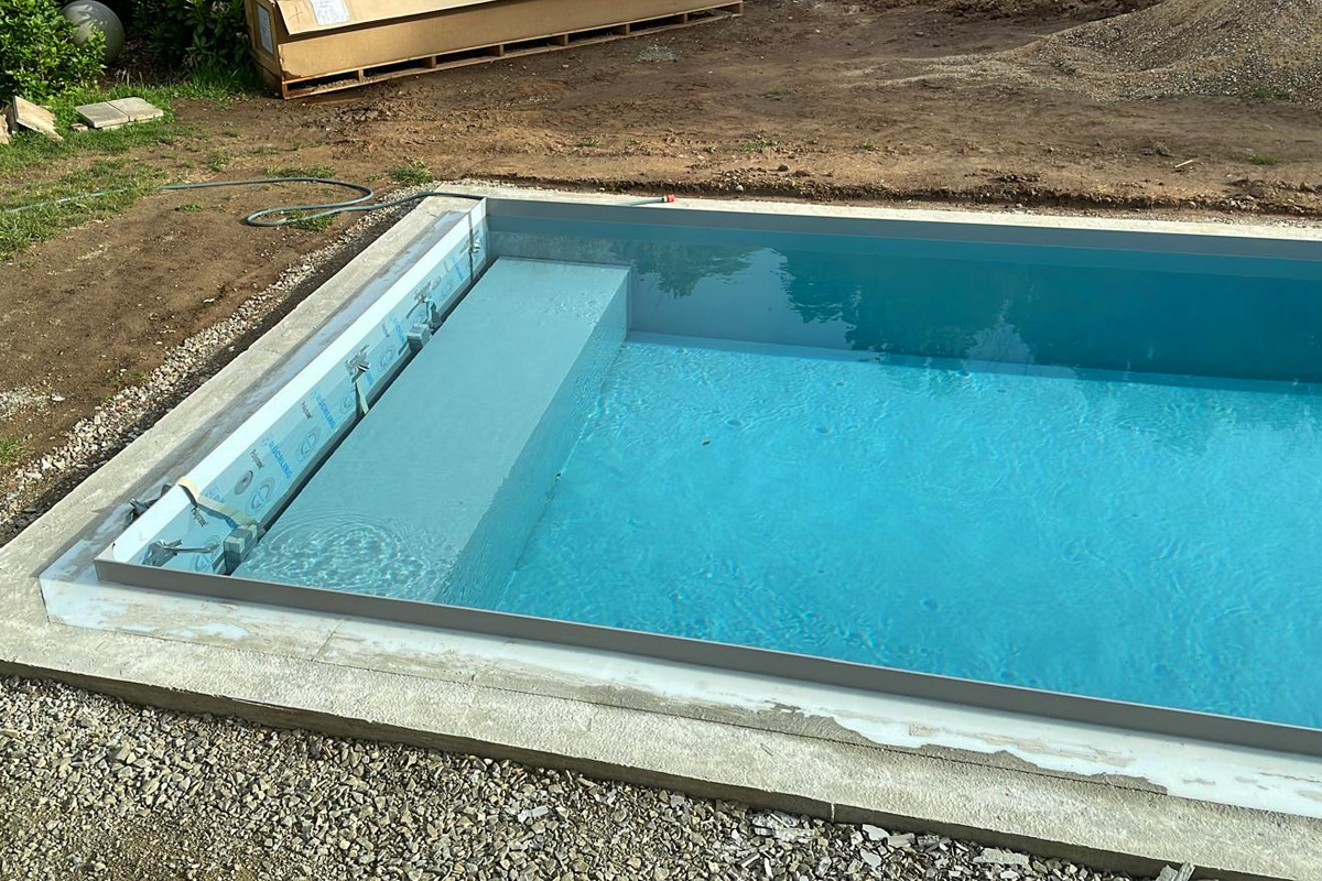 Wie entsteht ein FertigbeckenPool?